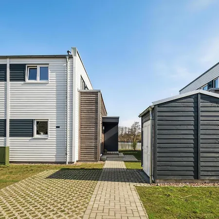 Haus Sorgenfrei Holiday home Tossens